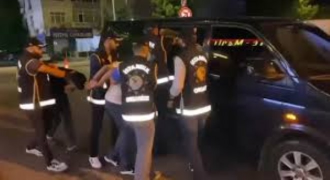 3 İlde Terör Örgütlerine Operasyonda 29 Gözaltı