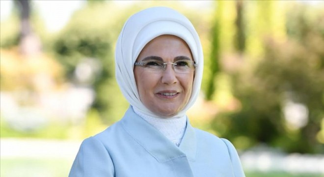 Emine Erdoğan Mevlit Kandili ni Tebrik Etti