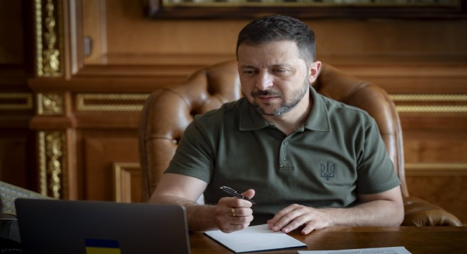 Haddini bil terbiyesiz Zelensky