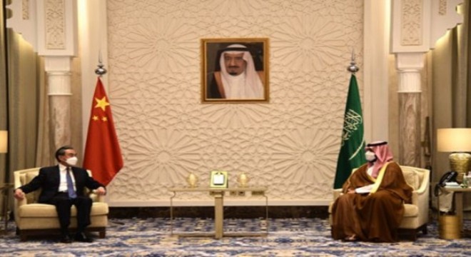 Suudi Prens, Çin’in Xinjiang ve Hong Kong politikalarını desteklediğini açıkladı