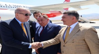 Çelebi: Türkiye büyümesini 24 çeyrektir sürdürüyor