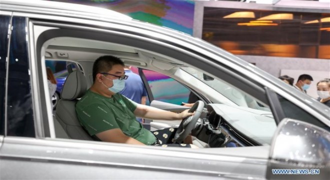 Çinli FAW, bu yıl 4 milyon araç satıp 120 milyar dolar gelir hedefliyor